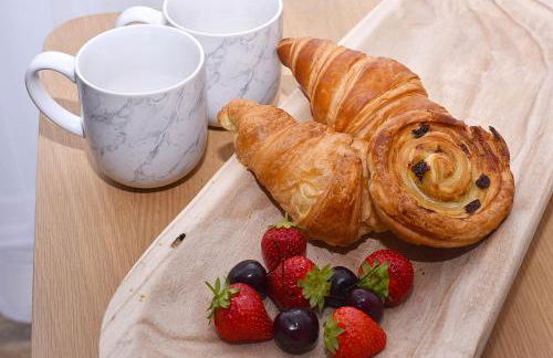 Highwoods Haven Luxury Stay with Garden and Parking - Foto 25