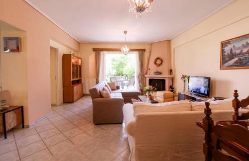 Mother's House - Photo 18