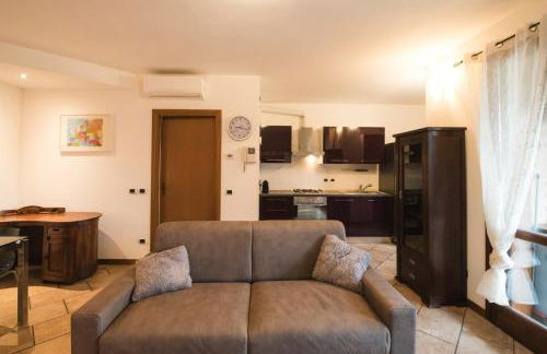 Appartamento Luminoso con Terrazzo, Milano Fiera - Foto 2