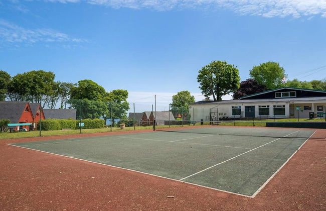 The Lookout, Sunny Beach Retreat, Sleeps 5 Guests - Photo 13