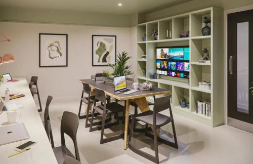 Bright & Spacious Mid-Level Studio at Briggate Studios Leeds City Centre - Photo 26