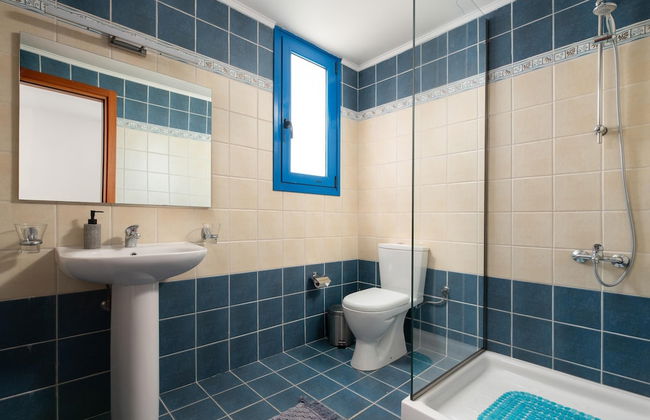 Blue Moon Villa - Photo 15