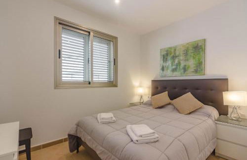 Villa Isabella, Luxury Villa with Heated Pool Ocean View in Adeje, Tenerife - Foto 73