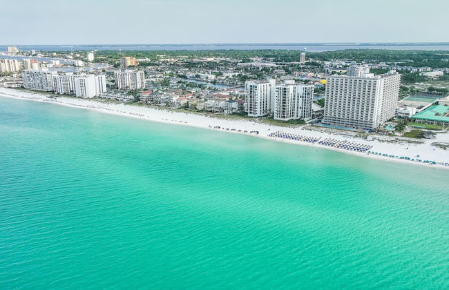 Pelican Beach Resort 410 - Photo 60