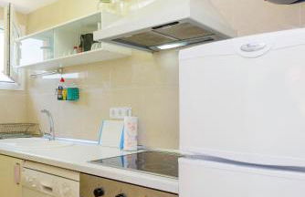 A 3 minutos de la playa. Cerca del centro - Foto 11