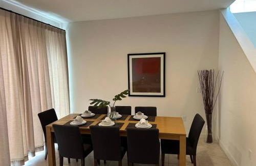 Gated Community With Private hot tub Near Disney!!! - Foto 13