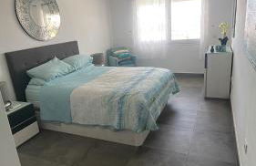 Stunning 2 bedroom apartment with full view of the sea and marina , full sun - Foto 16