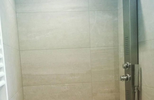 Luxury Holiday Home 4 Bedroom Villa in Paleokastro - Photo 35