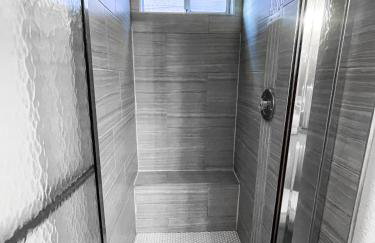 VEGAS GEM 4BDR KING BED Wifi GARAGE PRKNG - Foto 48