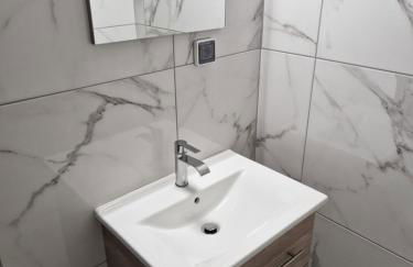 FlyHome Apartments near the Airport - Photo 47