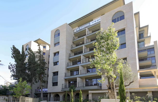 Jerusalem Center Boutique Apartment - Photo 29