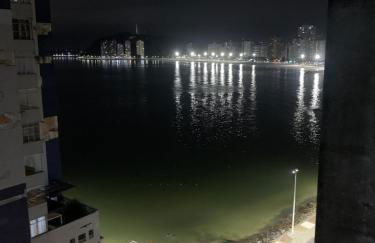 Apto frente praia Gonzaguinha - Foto 37