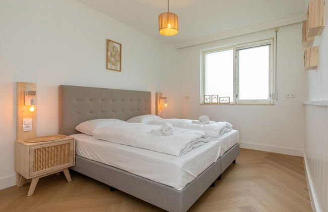 Charming Holiday Home With a Terrace - Photo 2