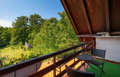 Nice Home In Krivi Put With Wifi - Foto 2