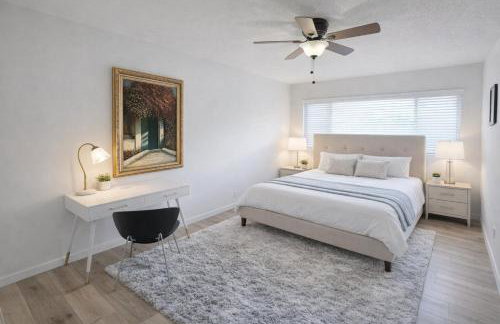 Stay in the Heart of Hillcrest! - Photo 43