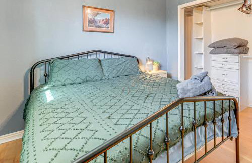 Trail Access On-Site! Scenic Rock Springs Getaway - Foto 17