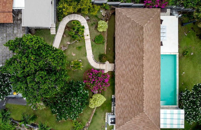 Villa Eden Roc by Alfred in Bali - Luxury Beachfront 3BR Villa With Infinity Pool Amed - Foto 33