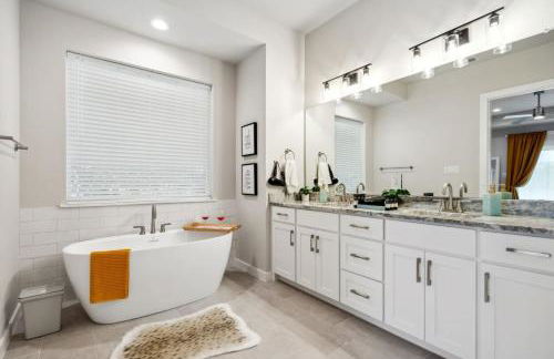 Joyous 3BD House in the heart of Fort Worth - Photo 48