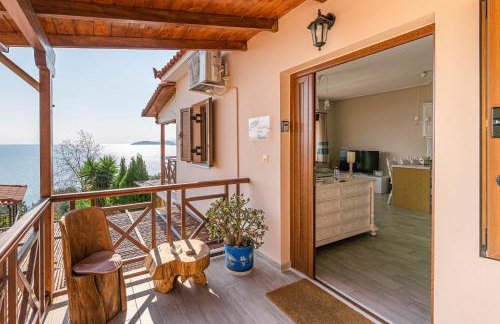 Paralio Astros Beachfront Suites - Photo 55