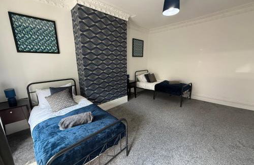 Coxon - 5 Bdrm 6 beds Perfect 4 contractor - Foto 12