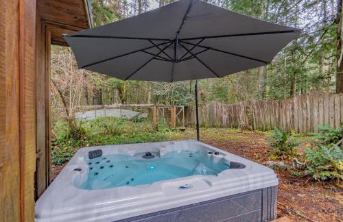 Cedar Cabin at Rainier Entrance-Hot Tub and Cinema - Foto 2