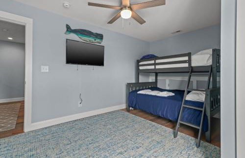 The Great Escape - renovated in-town charm! - Foto 39