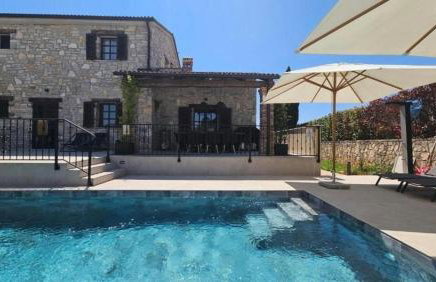 Steinvilla Avena - Foto 1