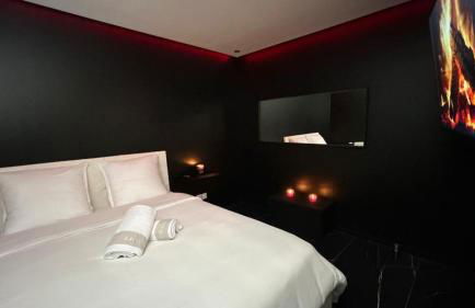 Black Room: Votre Love Room près de Lyon - Foto 9