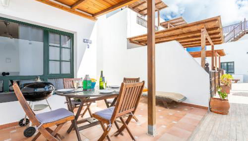 Casa Lili - Shared Pool - Close to Seafront Promenade - Sea Views from upper terrace - Foto 3