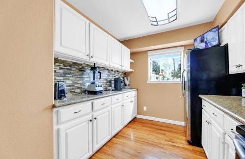 Peaceful and Relaxing Sharyland Golf Course Villa - Photo 10