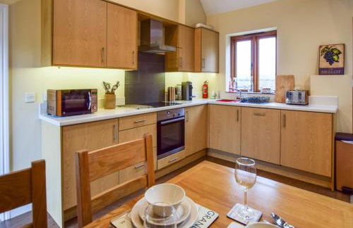 Combine Shed - Photo 6