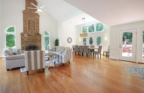 Sunset Point Pool House Close to Duke University - Foto 8