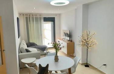 Ground floor apartment on the seafront with pool - Foto 70