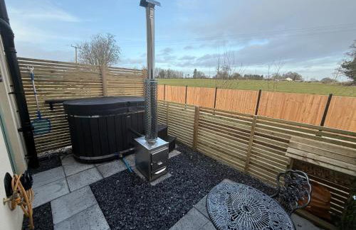 Cedar Barn - Nantwich, with Hot Tub - Foto 18