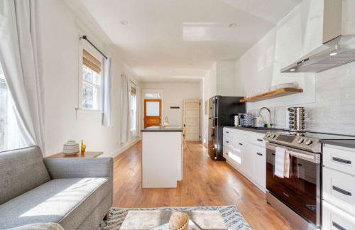 Stay Portland - The Charmante Suite- Breweries & Boutiques - Foto 10