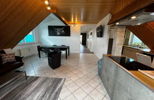 120m² Apartment nahe A1 - 4 Schlafzimmern - 2 Bäder - große Wohnküche - Grillplatz - Parkplatz - Foto 38