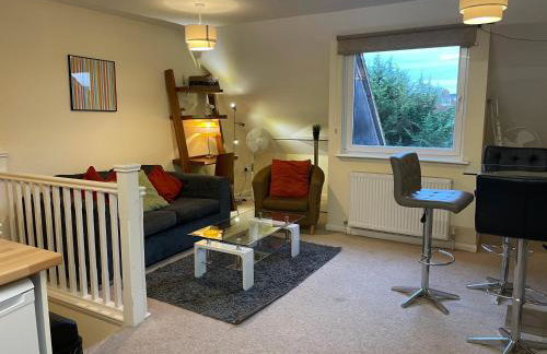 AmberBlue@Epsom - Photo 60