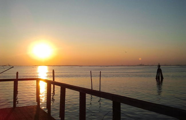 Villa Venice Movie - Photo 50