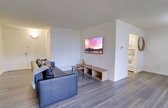 Stay with Comfort in Crystal City - Foto 17