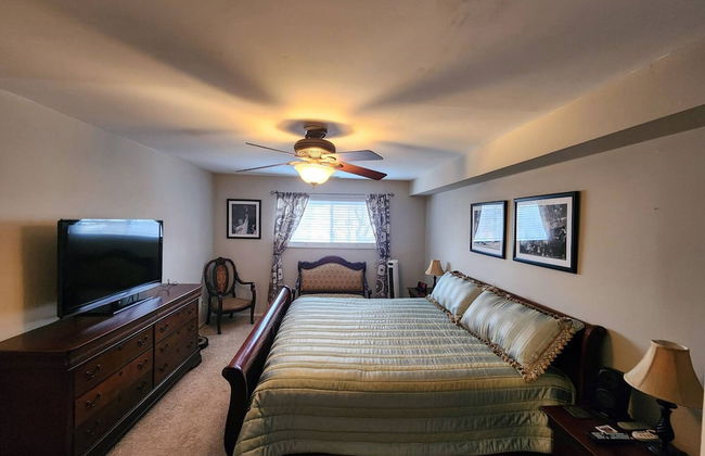 Beautiful APT W Office Area 2BR Long Term - Foto 21