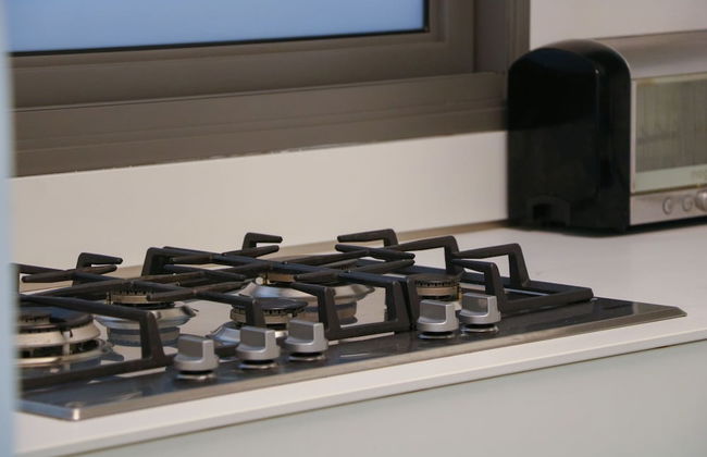 Luxurious Coastal Villa with Pool - Foto 39