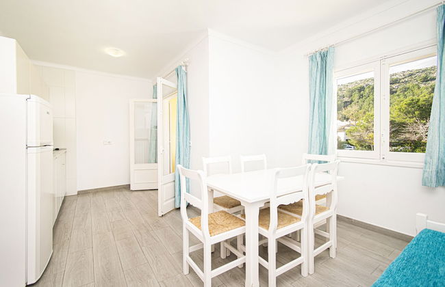 Apartamentos Falcó - Photo 27