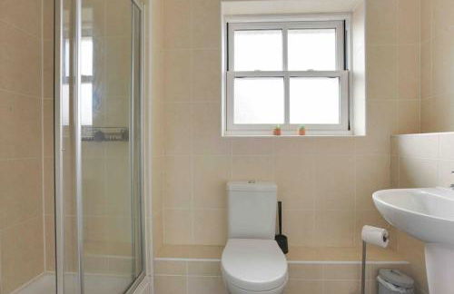 Elizabeth Four Bedroom Townhouse - Foto 26