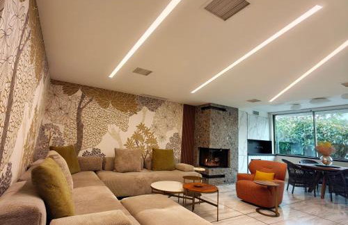 Sandy's Superior Suite - Photo 8