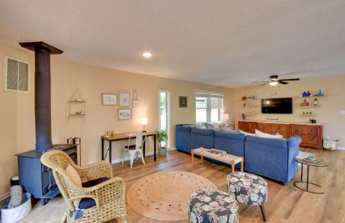 Waterfront CasAbella Cottage with Kayaks and Fishing - Foto 6