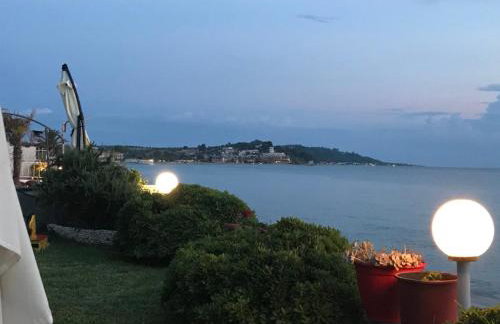 Iris Seafront Apartments - Foto 3