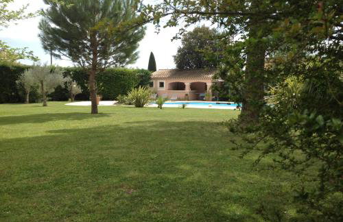 Les Muscades - Foto 19