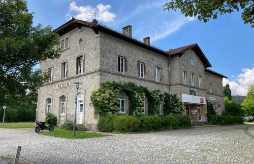 Ferienwohnung Bahnhof Regen mit Wellness - Foto 1