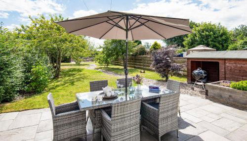 The Cottage - Photo 2