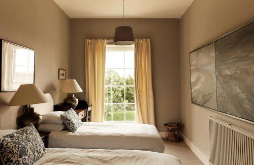 Thirsk Hall South Wing, North Yorkshire - Photo 6